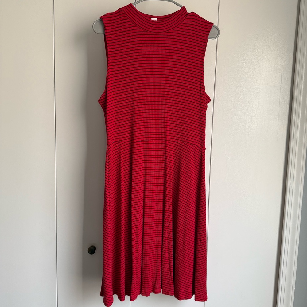 Old Navy Red/Navy Striped Dress Size L GUC